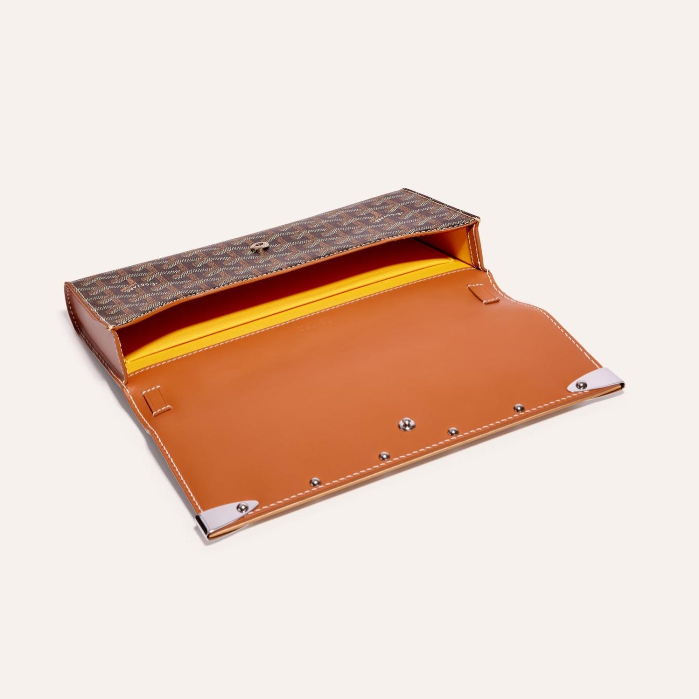 Goyard Monte-Carlo PM Clutch Black & Tan - Image 4